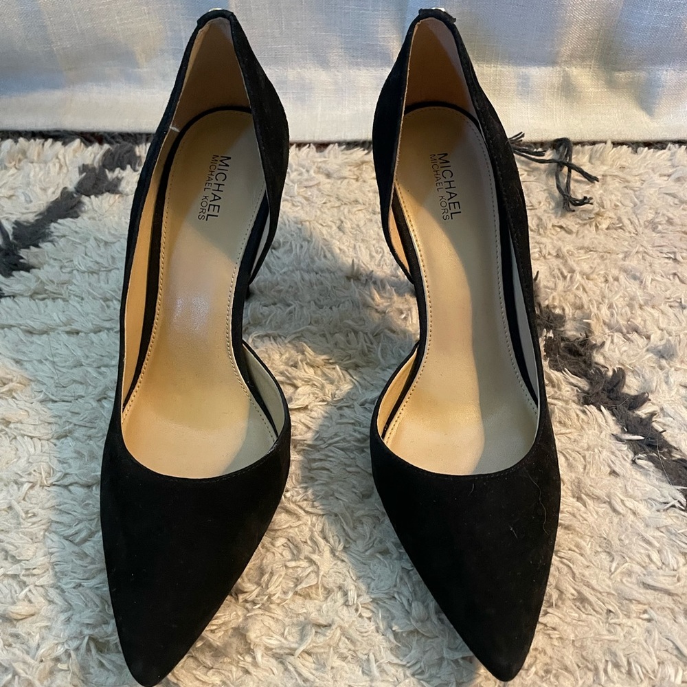 Michael Kors black suede heeled pump size 8.5